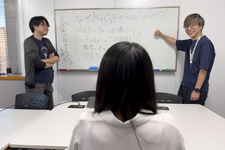 「絶対に『FGO』は遊ばない」と豪語している人を編集部が全身全霊で説得。現代の天岩戸を猛プレゼンで発破解体した 画像