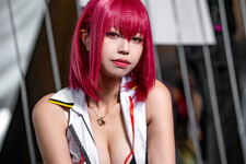 【コスプレ】タイツがビリビリに？東南アジアに出航中の宝鐘マリン船長を発見【写真9枚】 画像