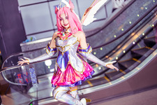 【コスプレ】マレーシア美女レイヤーがえげつないクオリティー！『LoL』カイ＝サが東南アジアに降臨！？【写真7枚】 画像