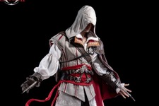 お値段70万円以上！“最強のアサシン”エツィオの1m超えスタチューが登場―本革の衣装、金属製のアサブレ、手作業で植毛された頭髪などこだわりが満載 画像