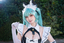 【コスプレ】猫耳メイドはいかが？フリルエプロン&白ニーハイでお迎えしてくれる『NIKKE』プリバティの可愛さが爆発！【写真8枚】
