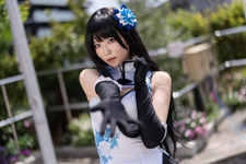 【コスプレ】チャイナドレスに美脚が映える！黒髪×色白のクールビューティーが魅せる清楚な美貌【写真6枚】