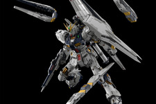 究極のガンプラ「PG UNLEASHED 1/60 νガンダム」詳細解禁!大型スケールで挑んだフィン・ファンネルも必見 画像