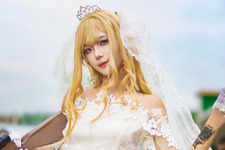 【コスプレ】純白の花嫁が機関銃をぶっ放すのもご愛嬌？『ドルフロ』KP-31で魅せる台湾美女に迫る【写真9枚】