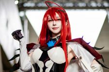 【コスプレ】まるでファンタジーの冒険者のようないでたち！中国美女レイヤーの「HololiveEN」エリザベスがスタイル抜群【写真8枚】