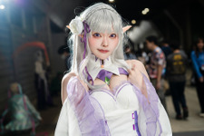 【コスプレ】表情も仕草も可愛すぎる“エミリアたん”に一目惚れ！美人レイヤーが魅せる色白エルフが眩しい【写真12枚】