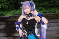 【コスプレ】海灯祭衣装を纏った「刻晴」の艶やか姿に目を奪われる！躍動感溢れるポーズにも華がある美女レイヤー【写真10枚】