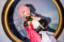 【コスプレ】中華×黒タイツが反則級の魅力！『鳴潮』桃祈の台湾美女レイヤーに心をグッと掴まれた【写真8枚】
