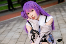【コスプレ】香港美女の「ホロライブ」常闇トワがあざと可愛い！ミニスカートから覗ける美脚とルーズソックスにやられてしまう【写真9枚】