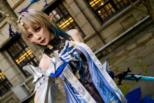 【コスプレ】『鳴潮』フルールドリスの台湾美女の美貌がすごい！長身で美脚、脇チラポーズもスタイリッシュすぎた【写真9枚】