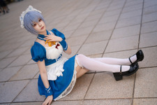 【コスプレ】「エヴァ」綾波レイのメイド姿が正解すぎる！憂いを帯びたクールな表情とスラリとしたスタイルが美しい【写真7枚】