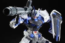 ガンプラ「PG ガンダムアストレイ ブルーフレーム」がプレバンで再販！大型武器「M68キャットゥス 500mm無反動砲」も大スケールで再現