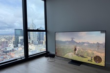 月額約17万、超お高い家賃の部屋で遊ぶ「スイッチ2」は快適！？高層マンションの大型モニターから映し出される『ブレワイ』の景色 画像
