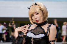 【コスプレ】台湾美女のへそ出しサキュバス姿に魅了される人続出！？くびれとスラリとした美脚にご用心ください【写真9枚】