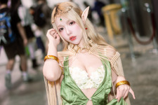 【コスプレ】妖艶なエルフからキュートなバニーガールまで魅惑の衣装が目白押し！「ACGHK」香港美女レイヤーまとめ【写真34枚】