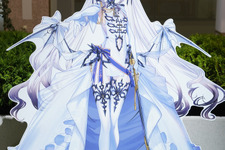 総数なんと100点以上！「FGO Fes. 2025」で展示された10周年英霊祝装スタンディをフォトレポートでお届け