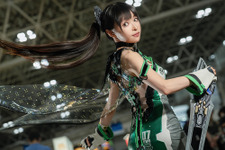 【コスプレ】ボディスーツで際立つスタイル！躍動感あふれるアクションポーズで魅せる『Stellar Blade』の美女レイヤー【写真13枚】