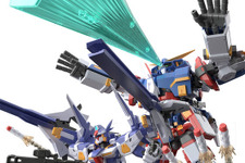 ガウン・ジェノサイダーがメガネになる！？『スパロボOG』より「SRX」が豪華フルセットにー設定に準じた変形合体を実現