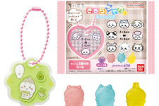 「ちいかわ」シャカシャカ動く「きゃらシャカ☆チャームグミ」が9月29日発売！漫画の1コマを切り取ったようなデザインなど全13種