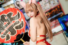 【コスプレ】お狐様、妖艶すぎませんか！？魅惑巫女に引き寄せられて長蛇の参拝客が出来上がる【写真8枚】