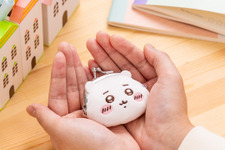 「ちいかわ」がま口ポーチが、アミューズメント施設にて再登場！丸い顔を手のひらサイズにしたハチワレ、モモンガら全8種ラインナップ