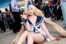 【コスプレ】ムッチムチな太ももと愛らしい表情にグッときた!インドネシア美女による「サバ・サメコ」の夏衣装がキュートすぎる【写真8枚】