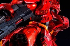 真紅に煌めく「サザビー」！“スペシャルコーティング”ガンプラ「シナンジュ」「プロヴィデンスガンダム」が10月13日11時より予約受付開始