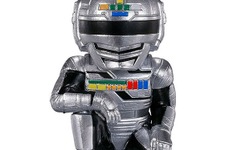 ギャバン、ジャンパーソンたちは渋かっこいいポーズに!? 「メタルヒーロー」が哀愁ただよう“まちぼうけ”化