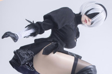 【コスプレ】極上の太ももをタイツやニーハイ、時には素足で惜しみなく魅せていく！「いい太ももの日」記念美女レイヤーまとめ【写真29枚】 画像