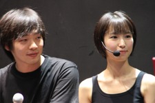 【TGS 2011】杏野はるなさんがRazerのブースに登場 画像