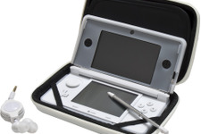 3DSをコーディネートできる「スライドパッドカバー」「タッチペン」も新色発売 画像
