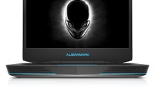 携帯性と連続駆動性を兼ね備えたゲーミングノートブック登場 画像