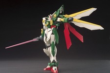 片翼仕様にカスタムされたウイングガンダム「フェニーチェ」がHG化 画像