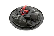 ガンダムの「ドム」豆腐が登場！ジェット・ストリーム・アタックなチョコ味の連続攻撃に 画像