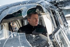 映画「007 スペクター」初登場首位に、興収8億円超えのヒット 画像