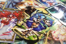 【レポート】大人に贈る新作ウエハース『ガーデスインエデン』は温度で絵柄が変化！温めるとエフェクトが消え、冷やすと紋様が浮かび上がる 画像
