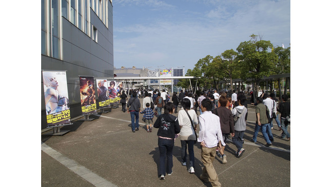 【TGS2009】晴天の開幕！東京ゲームショウ2009一般日スタート！