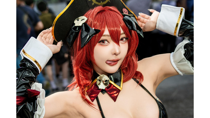 マスト：ロマンチックメイド『勝利の女神:NIKKE』／XUXU 星野秀奈（Instagram：xuxu_0330、X：@xuxu0330）