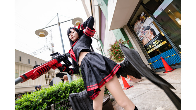 仲正イチカ『ブルーアーカイブ』／えびびちり（X：@EBICHIRI_cos）