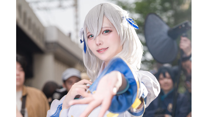 白銀ノエル「ホロライブ」／くもり（X：@huwa_kumori）