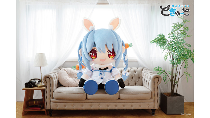 あまりにもデカい！「ホロライブ」兎田ぺこら、宝鐘マリンら4人の超特大ぬいぐるみ「どきゅーと」が受注販売