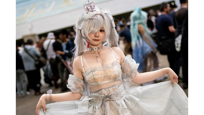 シンデレラ『勝利の女神:NIKKE』／蒴（Instagram：saku_ktk）