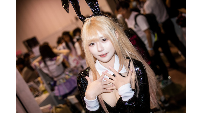 喜多川海夢（バニーガールver.）「その着せ替え人形は恋をする」／namyau藍幽（Instagram：blue_yau2.0）