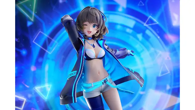 ジャケットの下には大胆なダンス衣装！『デレマス』より「高垣楓」1/7スケールフィギュアが予約受付開始ーブラックライトを当てることで青く発光