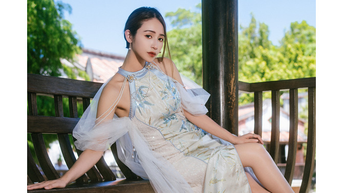 モデル:伊登/Idun(Instagram(モデル):yuiyui331、Instagram(コスプレ):yuiyui331_cos)