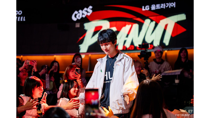 LCKの王子、Peanutが今シーズン終了後に兵役へ行くことを明らかに―「LoL Park」最後の試合では現場のスタッフ全員に差し入れも