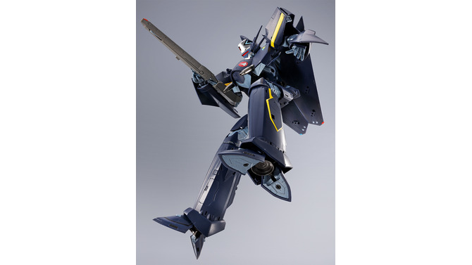 「マクロス7」ガムリン木崎が駆る「ステルスバルキリー」をDX超合金で立体化！ステルス性重視の機体形状、ファイター形態での薄さを再現