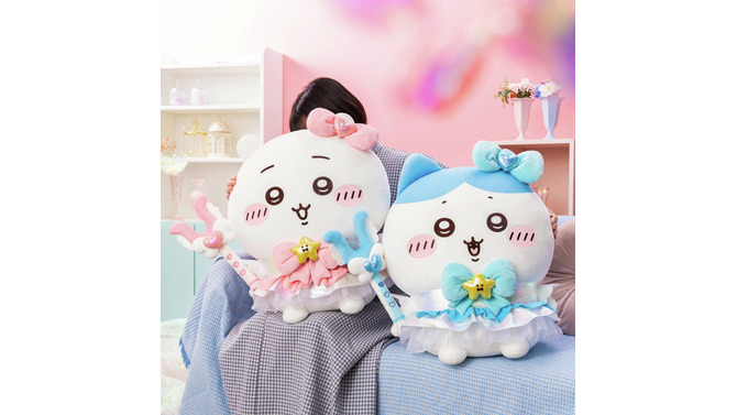 「まじかるちいかわ」を中心に、日常使いできる新商品が本日10月24日11時より発売！魔法少女姿の超BIGおすわりぬいぐるみ受注販売も