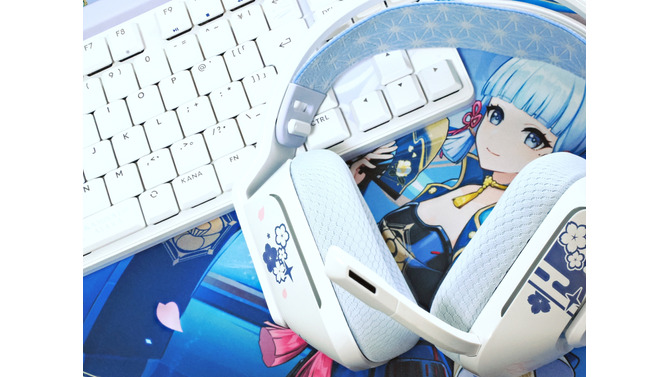 これは“綾華推し”にとって最高の神器かもしれない―「ロジクールG」×『原神』コラボのキーボード&ヘッドセット“神里綾華特別モデル”を触ってみた!