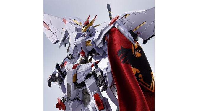 「鉄血のオルフェンズ」より「ガンダムマルコシアス」がMETAL ROBOT魂化！“布製のマント”がカッコ良さを引き立てる